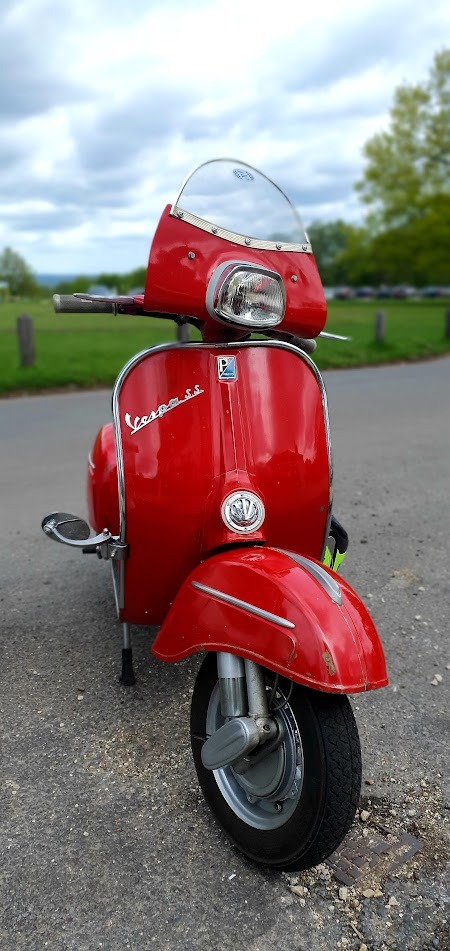 1964 Piaggio Vespa Image 1